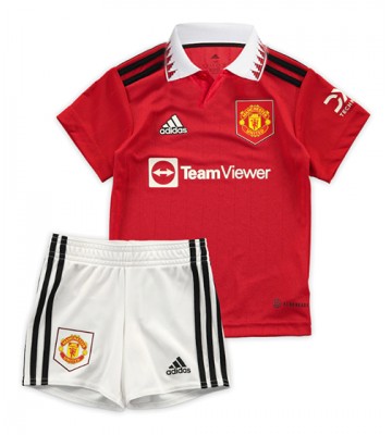 Manchester United babykläder Hemmatröja barn 2022-23 Korta ärmar (+ Korta byxor)